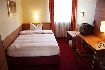 Nuernberger Trichter Hotel