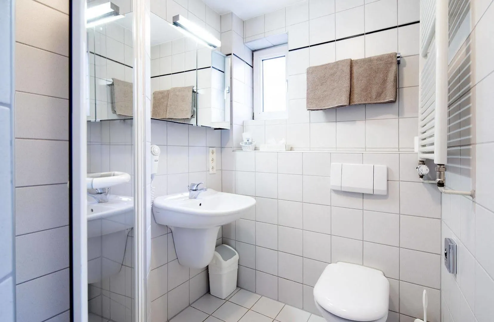 Nuernberger Trichter Family-Business Hotel Garni Almanya